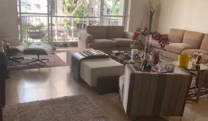 Apartamento para venda com 176 metros, 4 quartos, suíte, 2 vagas em Moema/Pássaros