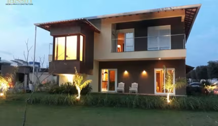 Casa á venda no Condomínio Belvedere