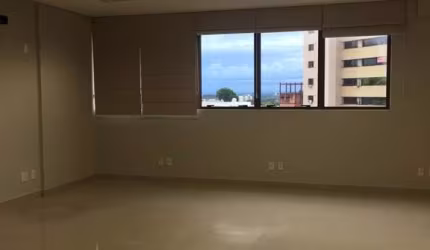 Edifício Top Tower - Sala Comercial - 121,00 m² para Locação - Avenida do CPA em Cuiabá-MT
