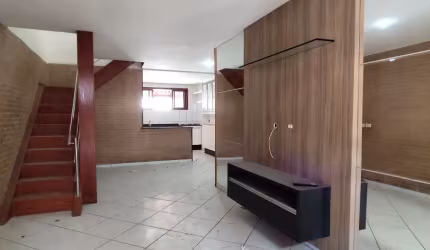Oportunidade - Casa 3 Qtos C/Suite - Miolo do Bairro - Espaço Gourmet - Colina de Laranjeiras Serra ES.