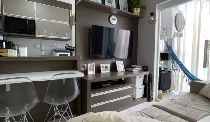 Apartamento incrível no Villaggio Laranjeiras - 2 Qtos C/Suite - Sol manhã - Andar alto e vaga Coberta - Valparaiso  Serra ES.