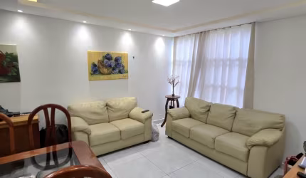 Apartamento Reformado de 2 quartos / Planta Gigante 59 m² em Valparaíso - Serra - ES.