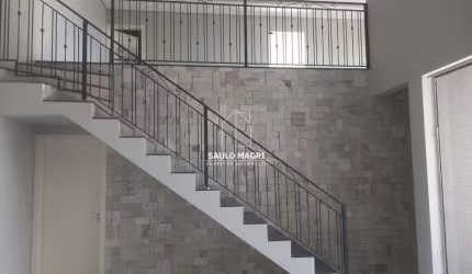 300 m2 de Área Construída - Excelente imóvel