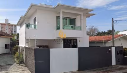 Casa em Estreito, Florianópolis/SC