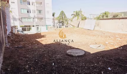 Terreno em Ipiranga, São José/SC