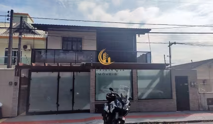Casa à venda no bairro Bela Vista - São José/SC