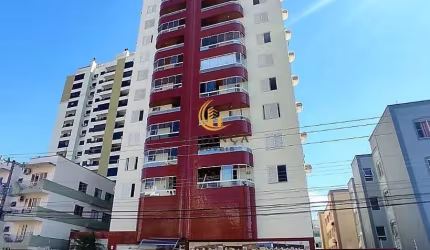 Apartamento à venda no bairro Kobrasol - São José/SC