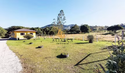 Sítio à venda no bairro Encruzilhada - Biguaçu/SC