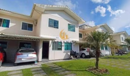 Sobrado em Forquilhas, São José/SC