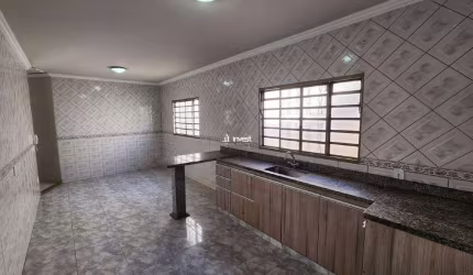 Imóvel com excelente localização no bairro residencial Estados Unidos