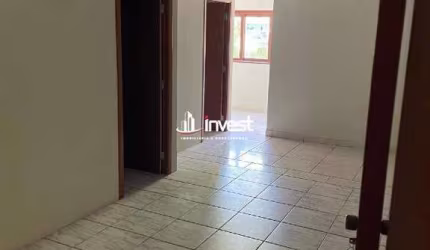 Sala comercial localizada no bairro São Benedito! ÓTIMA LOCALIZAÇAO !