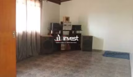 Excelente imovel com 3 lojas comerciais no bairro Boa Vista.