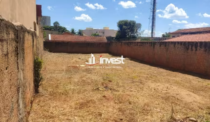 Terreno a venda em local privilegiado no Bairro Olinda, próximo aos principais comércios