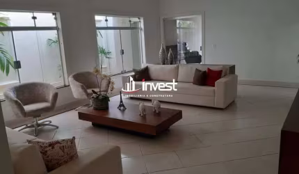 Excelente Casa com Localização Privilegiada Próxima a Mata do Ipê no Cidade Jardim