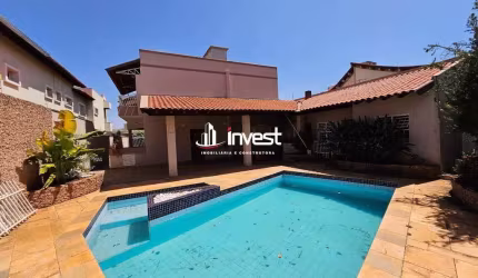 Casa à venda, 5 quartos, 4 suítes, 5 vagas, Boa Vista - Uberaba/MG