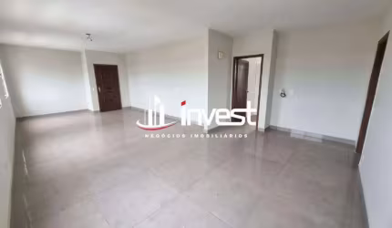 Amplo apartamento à venda com 3 quartos, 1 suíte, com elevador, 2 vagas de garagem em Uberaba