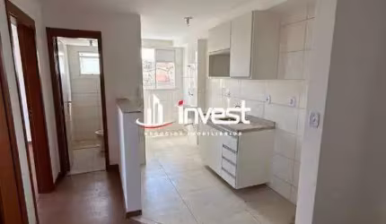 Apartamento localizado no bairro Parque do Mirante composto por dois quartos e vaga de garagem coberta.