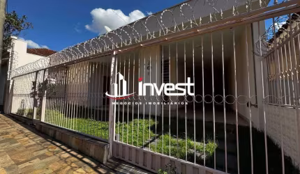 Casa para locação no Bairro São Benedito com 3 quartos sendo uma suíte mais um escritório