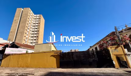 Terreno com excelente localização na Rua Senador Pena