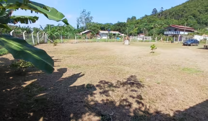 Sitio a venda em Camboriú!