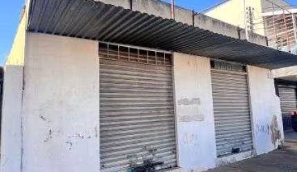 Salas Comerciais na Rua Ipameri - Setor Campinas - Goiânia - GO