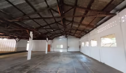 Aluga-se Galpão 4.200m² de área - Setor Jardim Imperial - Aparecida de Goiânia - GO
