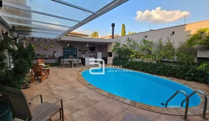 Casa com 5 dormitórios à venda, 389 m² por R$ 1.980.000,00 - Jardim Europa - Piracicaba/SP