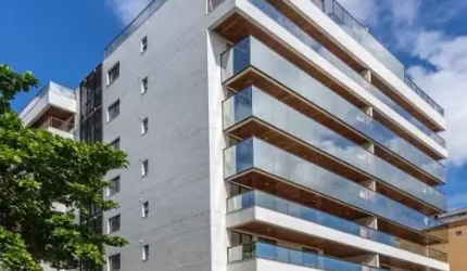 A VENDA EM UM OTIMO CONDOMINO EM CHARITAS COM 120M