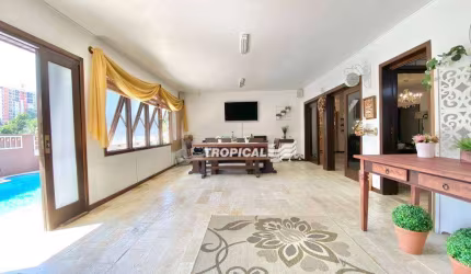 Casa com 5 dormitórios à venda, 545 m² por R$ 2.590.000,00 - Escola Agrícola - Blumenau/SC