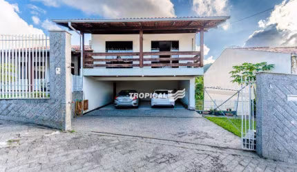 Casa com 4 dormitórios à venda, 409 m² por R$ 1.250.000,00 - Garcia - Blumenau/SC