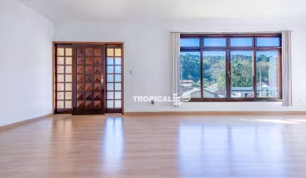 Casa com 3 dormitórios à venda, 227 m² por R$ 890.000,00 - Ribeirão Fresco - Blumenau/SC