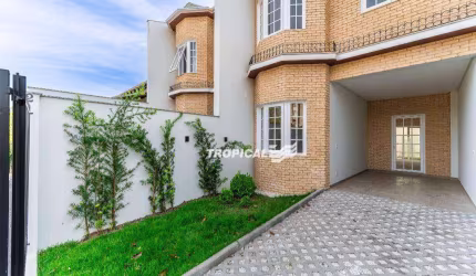 Sobrado com 2 dormitórios à venda, 134 m² por R$ 830.000,00 - Água Verde - Blumenau/SC