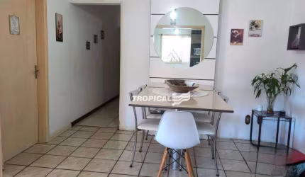 Casa com 8 dormitórios à venda, 460 m² por R$ 680.000,00 - Água Verde - Blumenau/SC