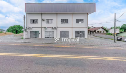 Loja para alugar por R$ 4.000,00/mês - Água Verde - Blumenau/SC