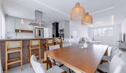 Apartamento com 4 dormitórios à venda, 142 m² por R$ 2.700.000,00 - Centro - Balneário Camboriú/SC