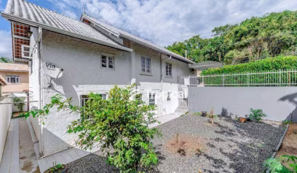 Casa com 1 dormitório para alugar por R$ 2.220,00/mês - Velha - Blumenau/SC