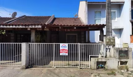 CASA RESIDENCIAL  ARAQUARI - SC