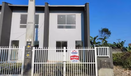 CASA RESIDENCIAL  ARAQUARI - SC