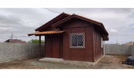 CASA RESIDENCIAL  ARAQUARI - SC