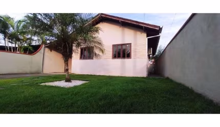 CASA RESIDENCIAL  ARAQUARI - SC