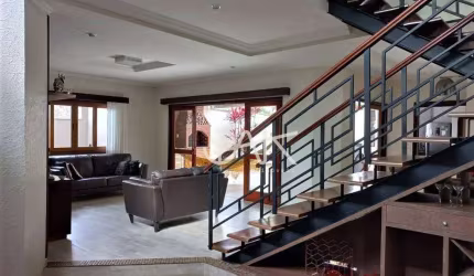 Casa com 3 dormitórios, 295 m² - venda por R$ 2.500.000,00 ou aluguel por R$ 11.680,00/mês - Jardim Aquarius - São José dos Campos/SP