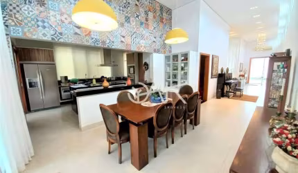 Casa com 3 dormitórios à venda, 327 m² por R$ 3.720.000,00 - Condomínio Reserva do Paratehy - São José dos Campos/SP