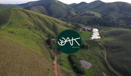Sítio com 3 dormitórios à venda, 96800 m² por R$ 1.500.000,00 - Água Soca - São José dos Campos/SP