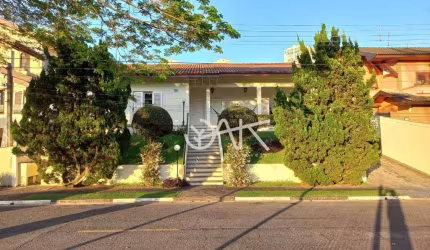 Casa térrea com 3 dormitórios à venda, 370 m² por R$4.000.000 - Jardim Aquarius - São José dos Campos/SP