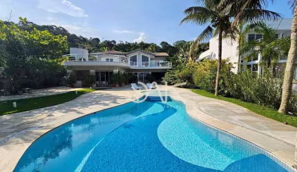 Casa com 6 dormitórios à venda, 573 m² por R$ 9.500.000,00 - Massaguaçu - Caraguatatuba/SP