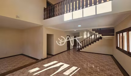 Casa com 4 dormitórios para alugar, 300 m² por R$ 8.720/mês - Jardim das Colinas - São José dos Campos/SP