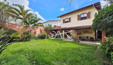 Casa com 5 dormitórios à venda, 273 m² por R$ 2.750.000 - Jardim das Colinas - São José dos Campos/SP