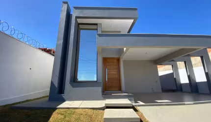 Casa à venda no bairro Vila dos Ipês em Lagoa Santa/MG