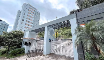 Apartamento com 3 quartos, 86 m² - venda por R$ 320.000 ou aluguel por R$ 2.104/mês - Estrela Sul - Juiz de Fora/MG