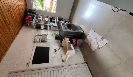 Casa com 2 Quarto(s) e 1 banheiro(s) para Alugar, 184 m² por R$ 3500 / Mês